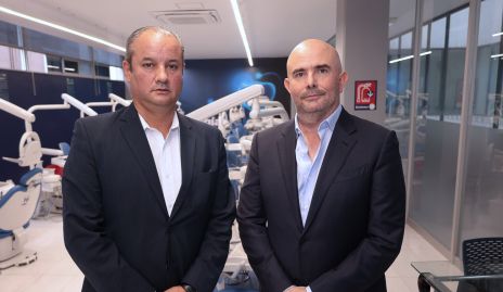  Andrés Mares y Francisco Martinez.