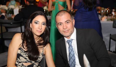  Lucía Fuente y James Harris.