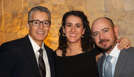  Garo Stevens, María José Martínez y Enrique Puga.