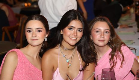  Lourdes Nieto, Sara Escobedo y Ana Sofía Fernández.
