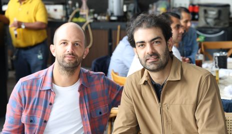  Alejandro Abud y Roberto Abud.