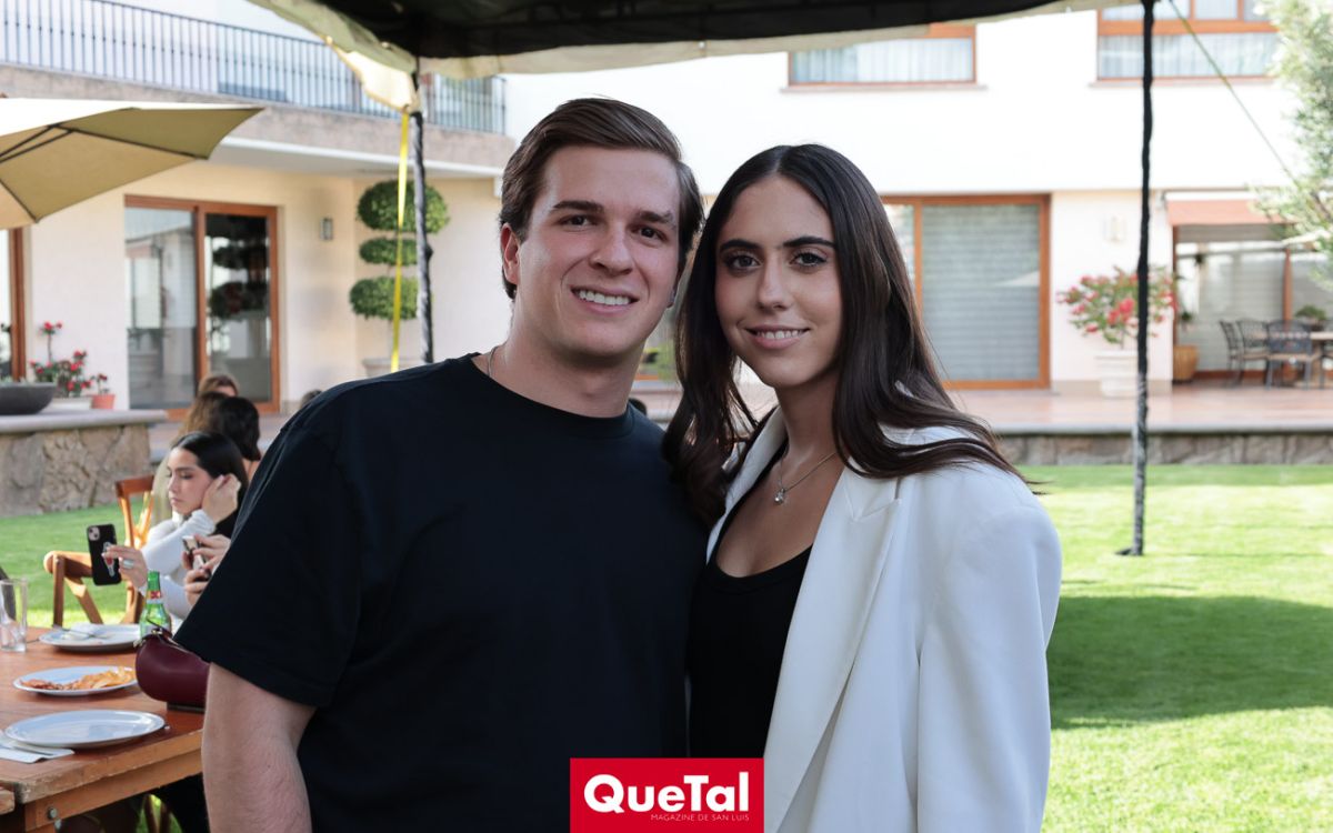 ALEGRE COMIDA POR EL CUMPLEAÑOS 24 DE JUAN PABLO MENDIZÁBAL 