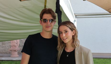  Javier Hernández y Camila Ocejo.