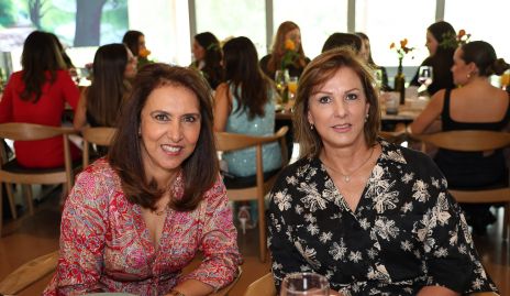  Mercedes Castro y Catherine Barret.