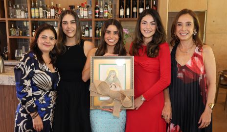  Rocío Ortuño, Annia Werge, Rocío de la Vega, Úrsula Werge y Betilú Sánchez.