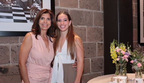  Carla Díaz y Jimena Padilla.