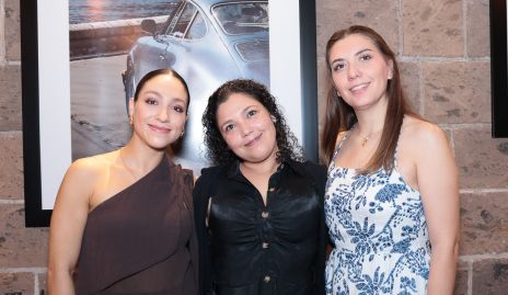  Madeleine Cantú, Eugenia Flores y Alexandra Bocard.