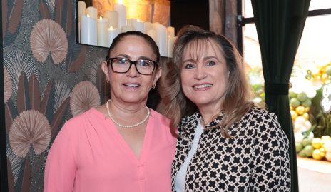  Gloria María Gómez y Ana Lilia Von Der Meden.