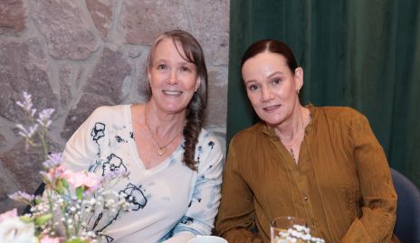  Patricia y Adriana Padilla.