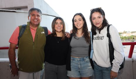  Juan Ariel Reyes, Fernanda Reyes, Cinthia de Luna y Keila Santoyo.