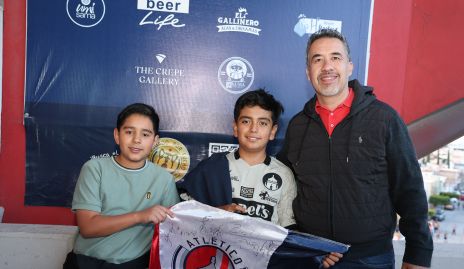  Juan Pablo, Jesús Alejandro y Manolo Barba.