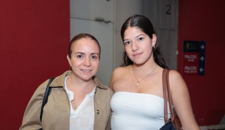  Xitlali Rivas y Valentina Álvarez.