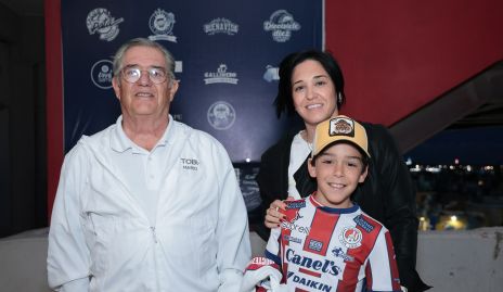  Mario, Iñaki y Silvia Noriega.