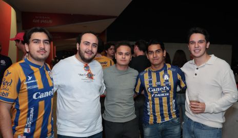  Diego Valenzuela, Francisco Lomelí, Mauricio Robles, Miguel González y Gabriel Ríos.