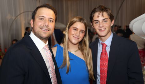  Gonzalo Olavarri, Hanne Olavarri y Andrés Olavarri.