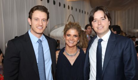  Mauricio Herrera, Lourdes López y Pablo Herrera.