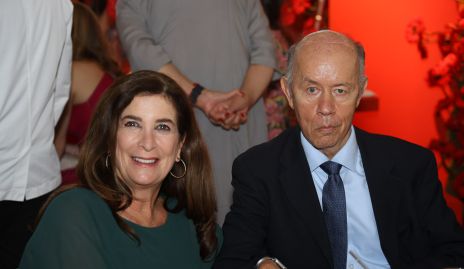  Agnes León y Fransuas Rasetti.