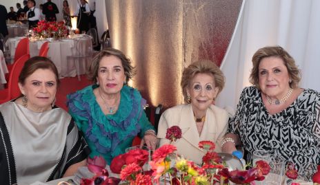  Pili Cabada, Soco Ortiz, Concha Medina y María Estela Ocejo.