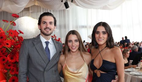  Eduardo Torre, Ana Paula de los Santos y Regina Hinojosa.
