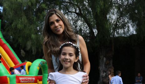  Isabela Garza Martínez e Imelda Martínez.