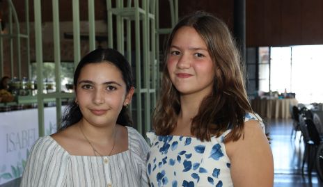  Carlota Gutiérrez y Victoria Pierdant.