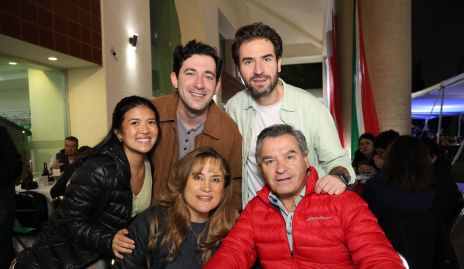  Jennifer, Alan, Luis Gerardo Ortuño, Ana Lilia Von Der Meden y Luis Gerardo Ortuño.