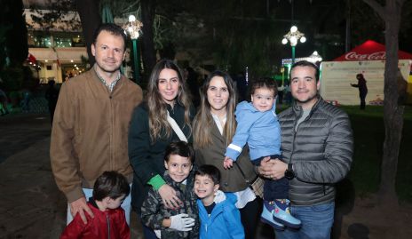  Rodrigo Carlos, Angélica Padrón, Ximena Colunga, Juan Aranda, Ricardo, Rodri, Juan y Leo.