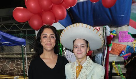  Monica Sánchez y Monica Chevaile.