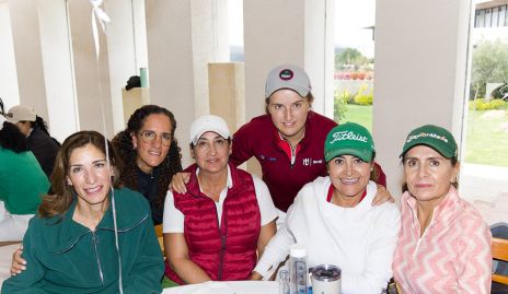  Roxana Fernández, Vivianne Alatorre, Blanca González, Sofía Torres, Patricia Lara y Paty González.
