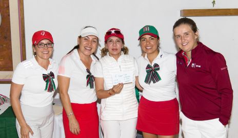  Sehila Cruz, Libeth Olivas, Liliana Fernández, Alessia Mendoza y  Sofía Torres.