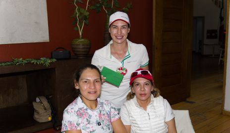  Maricela Pérez, Olesia Shevchenko y Liliana Fernández.