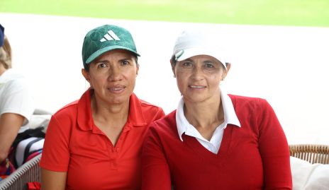  Elsa del Castillo y Alejandra Mireles.
