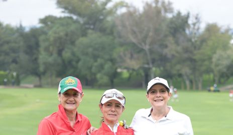  Ángeles Martín, Cony Villasuso y Carla Verástegui.