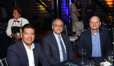  Juan Antonio Beltrán, Antares Ortega y Murillo Bonilha.