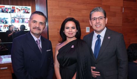  Vicente Aguilar, Mónica Rivera y Daniel Escobedo.