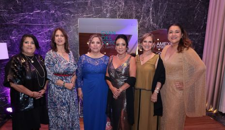  Ana Martinez, Imelda Elizalde, Fabiola Mejorado, Ivette Larrea, Olga Espitia y Anel Anguiano.