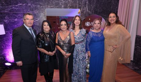  Luis Ortuño, Ana Martinez, Ivette Larrea, Imelda Elizalde, Fabiola Mejorado y Anel Anguiano.