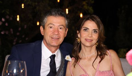  Toño Mendizábal y Rocío Nieto, papás de la novia.