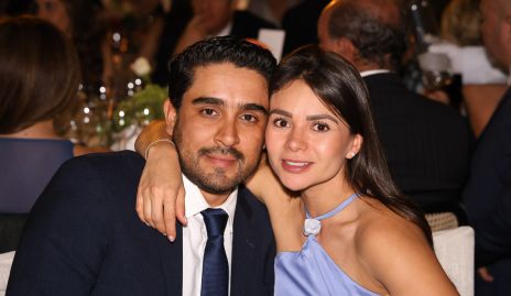  Miguel Burgos y Lorena Navarrete.