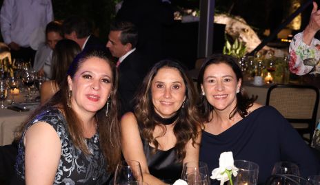  Alicia del Peral, Martha Chalita y Ana Luisa Garza.