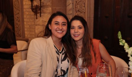  Begoña Paredes y Fernanda Cosío.