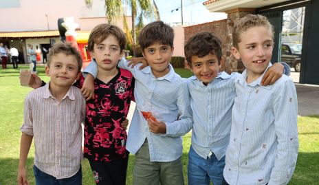  Juan Carlos Flores, José Manuel Hernández, Luis José, Chino y Joaquín.