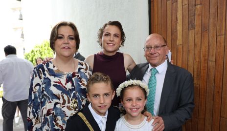  Laura Torres, María José Foyo, Pedro Foyo, Joaquín y Roberta Meade.