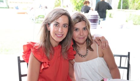  Michelle Mendoza y Ana Paty Zavala.