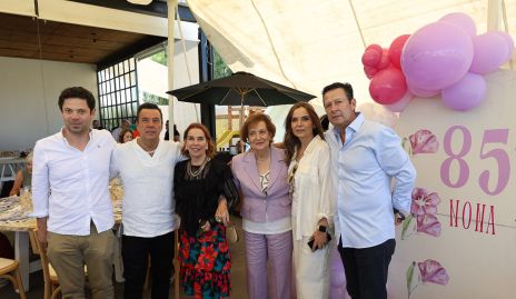  Luis Morán, David Lozano, Bicha Berrones, Nona Berrones, Fernanda Lozano y Luis Fernando Lozano.