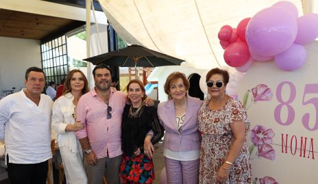  David Lozano, Fernanda Lozano, Juan Manuel Andrade, Bicha Berrones, Nona Berrones, Consuelo González Ayala.