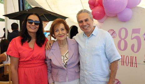  Claudia Ramírez, Nona Berrones y Alejandro Hernández.