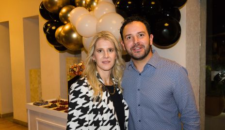  Lizet Montejano y Ricardo Berrones.