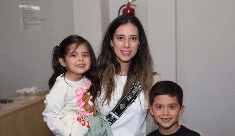  María Julia, Marcela Chávez y José Miguel.