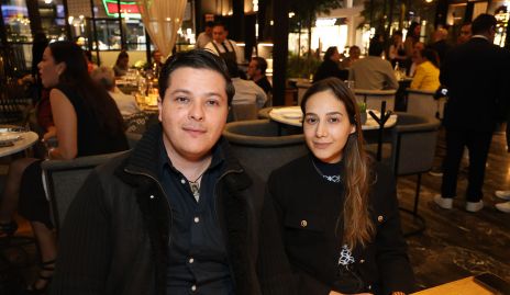  Rodrigo Loperena y Romina Ramírez.
